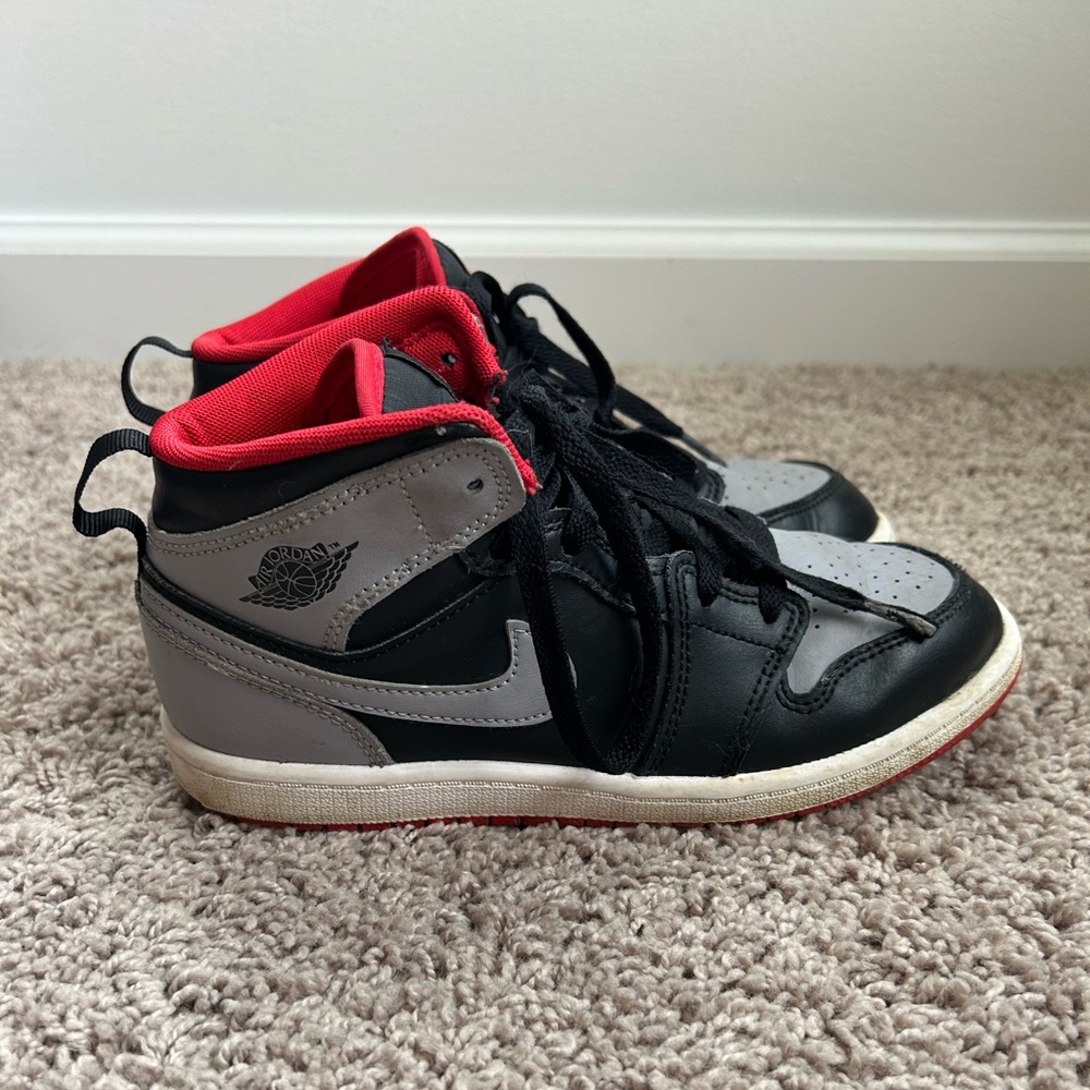 Nike Air Jordan’s High-Top Sneakers in Black, Gray & Red size 3Y